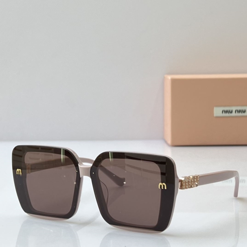 Miu miu Sunglasses